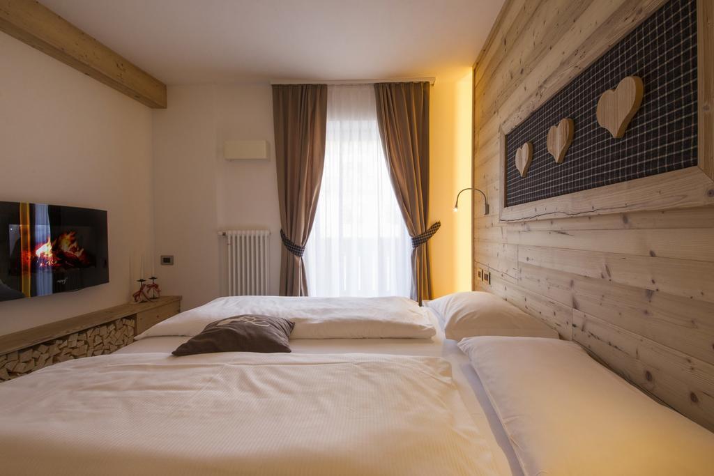 Hotel Garni Lastei Pozza di Fassa Dış mekan fotoğraf