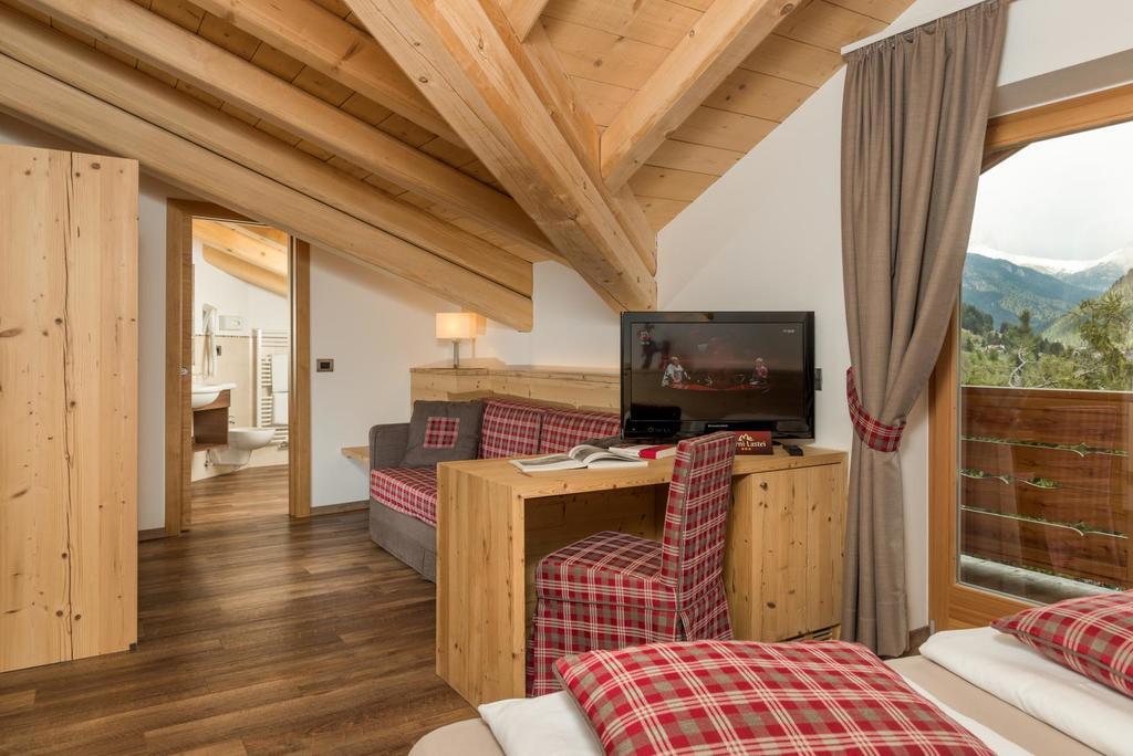 Hotel Garni Lastei Pozza di Fassa Dış mekan fotoğraf