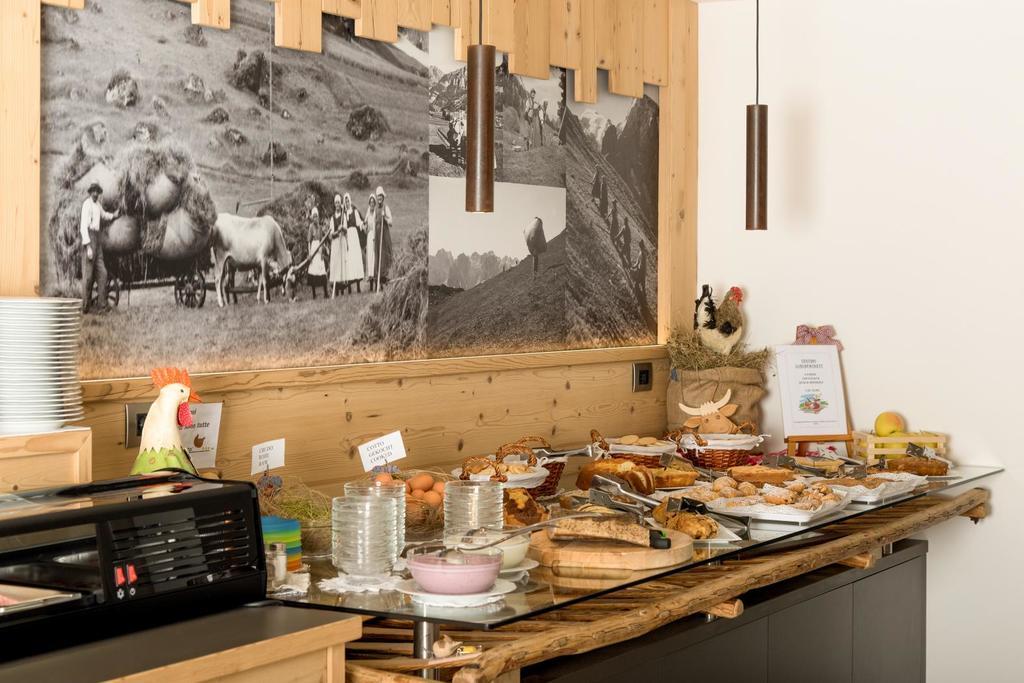Hotel Garni Lastei Pozza di Fassa Dış mekan fotoğraf