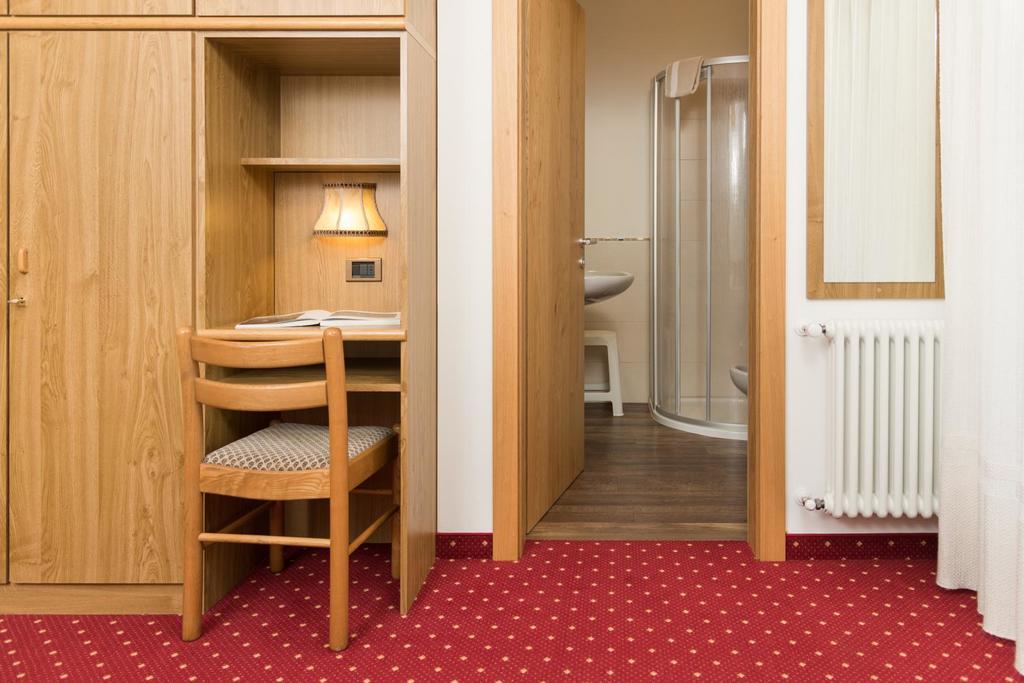 Hotel Garni Lastei Pozza di Fassa Dış mekan fotoğraf